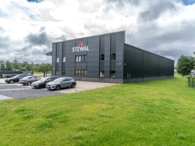 Industriehalle und Büroflächen zur Vermietung oder Verkauf